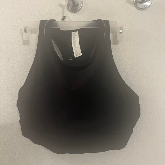 Fabletics High-Neck Sports Bra Size 3X | Black Racerback Activewear Top
⸻ - Picture 1 of 15